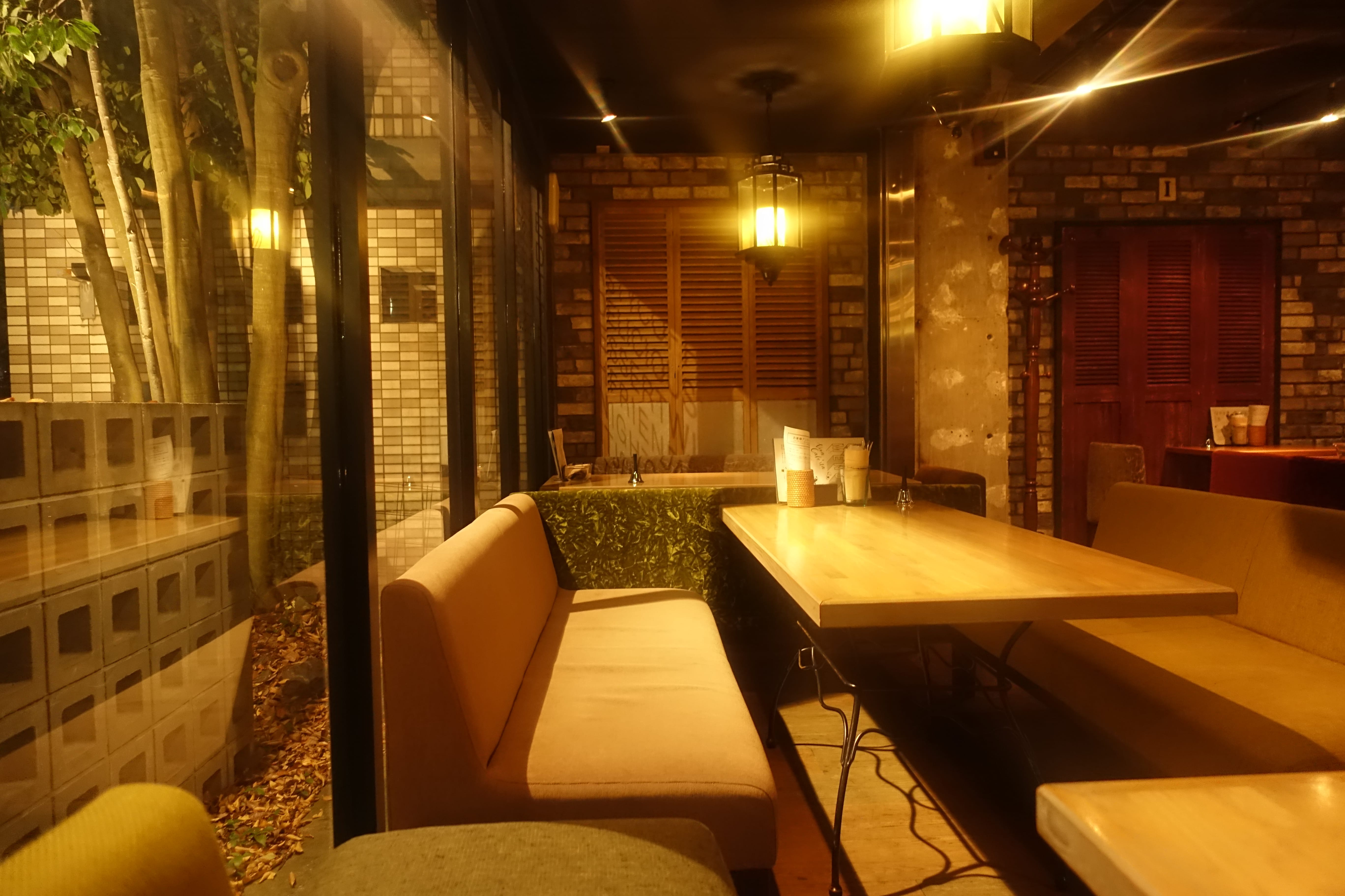 岡崎のビバカフェスタ おしゃれな夜カフェで人気 雰囲気素敵です 岡崎にゅーす
